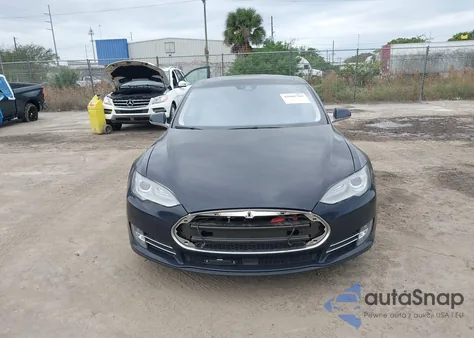2014 Tesla Model S P85 из США, поврежденный, VIN 5YJSA1H14EFP61454